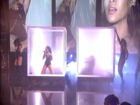Rihanna SOS (MTV Europe Music Awards, Live 2006) (HD)
